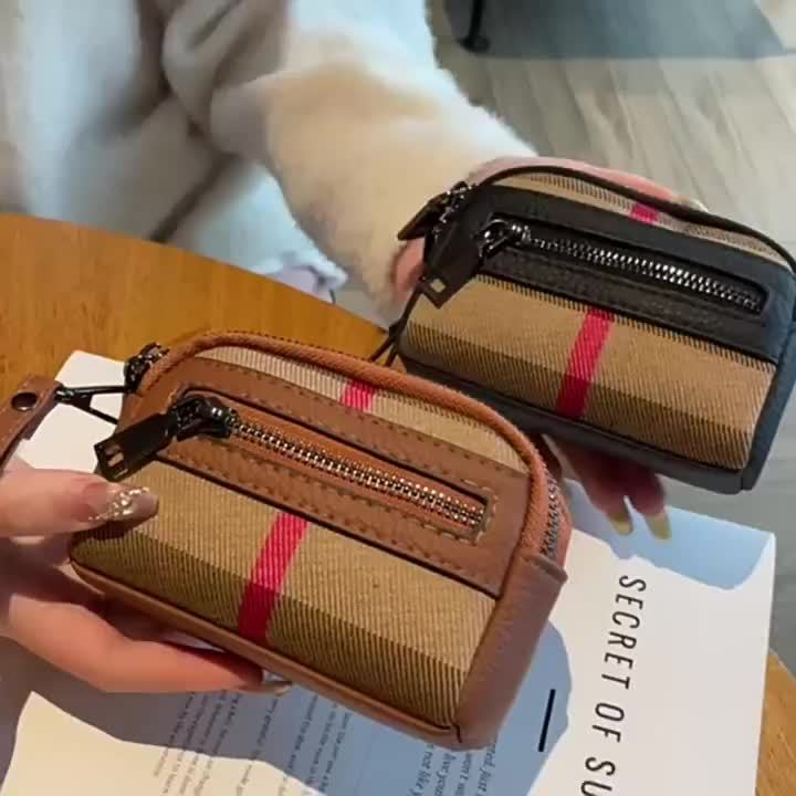 Ladies' leather large-capacity multi-functional zipper wallet, with detachable wrist strap