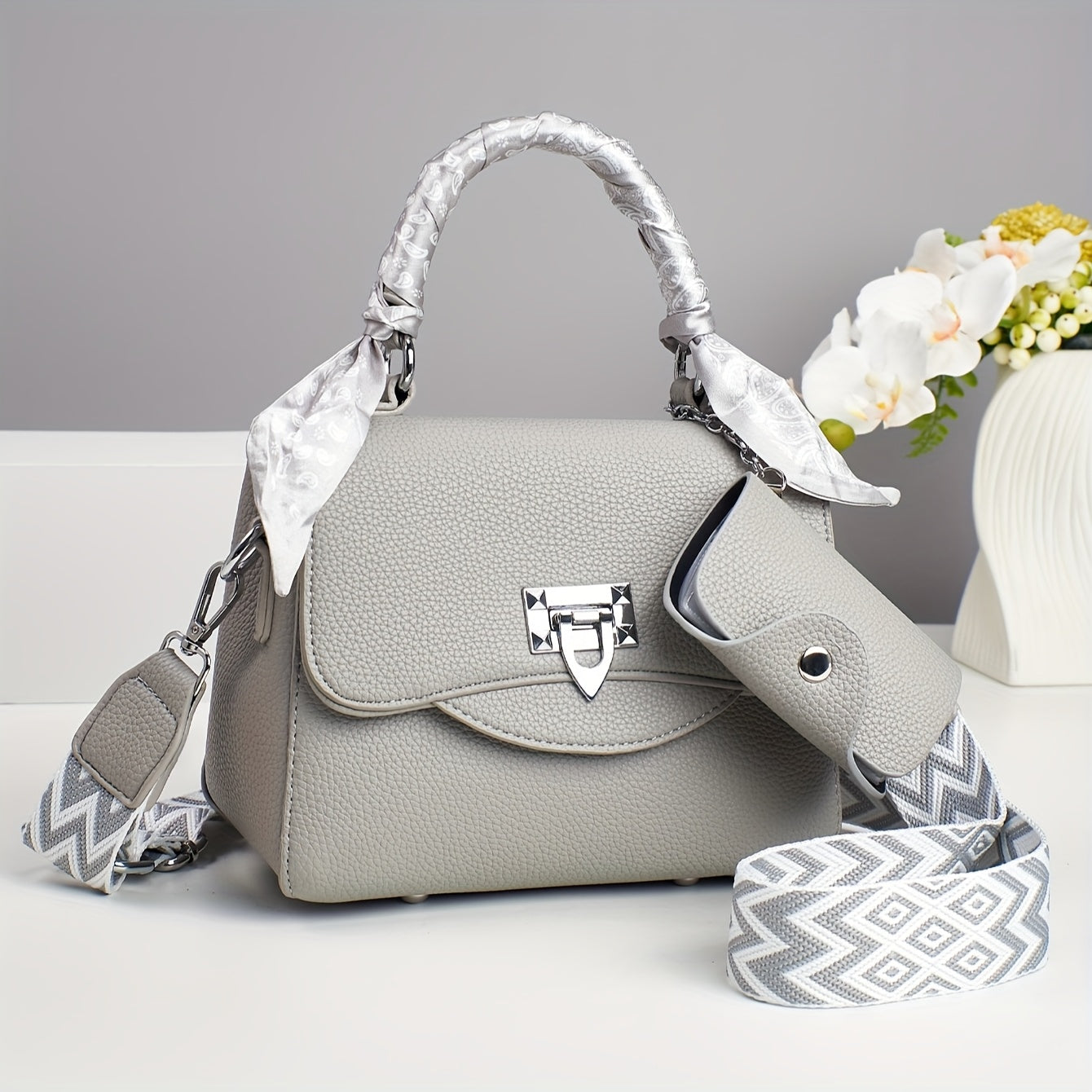 Women's Luxury Handbag - Convertible Crossbody\u002FShoulder\u002FClutch Purse with Metallic Hardware